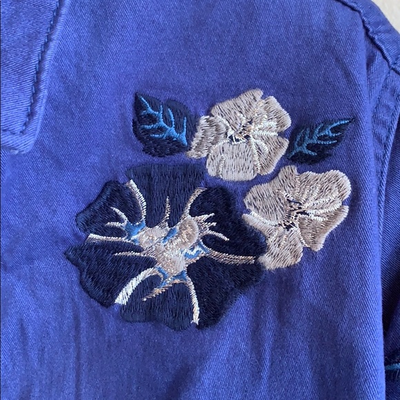 NWT XXS Blue Jacket with Flower Embellishments - Picture 3 of 8